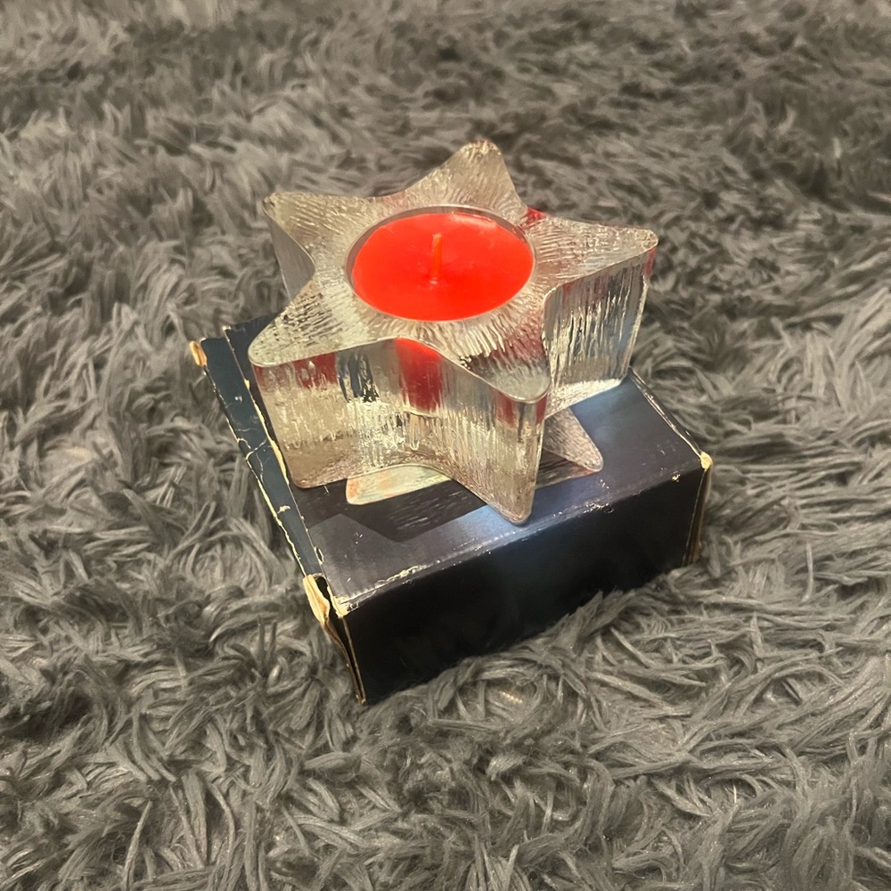 Avon StarBright Candle Holder with Candle Inside
